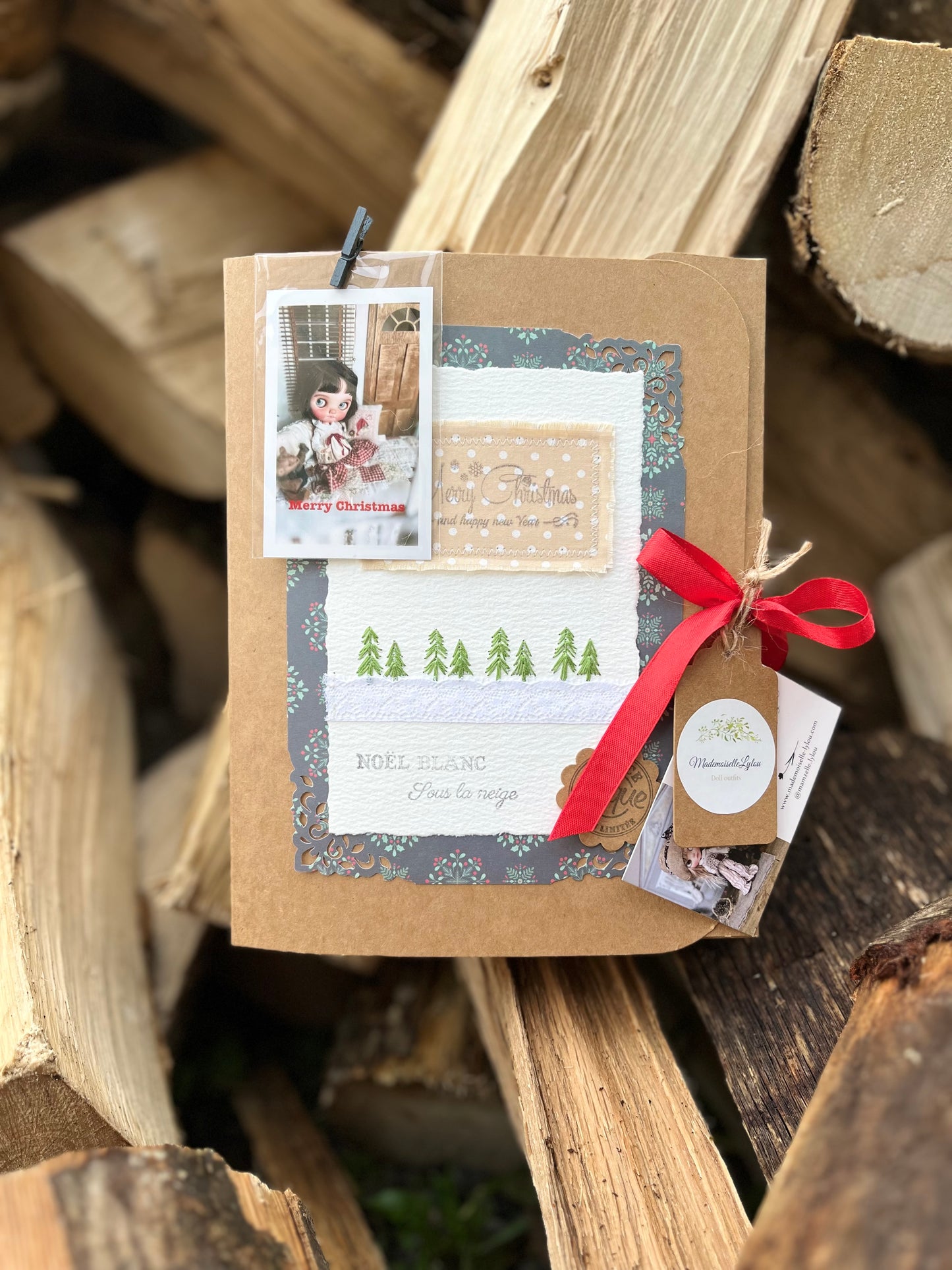 Juego de cama de patchwork para muñecas coleccionables - Hecho a mano