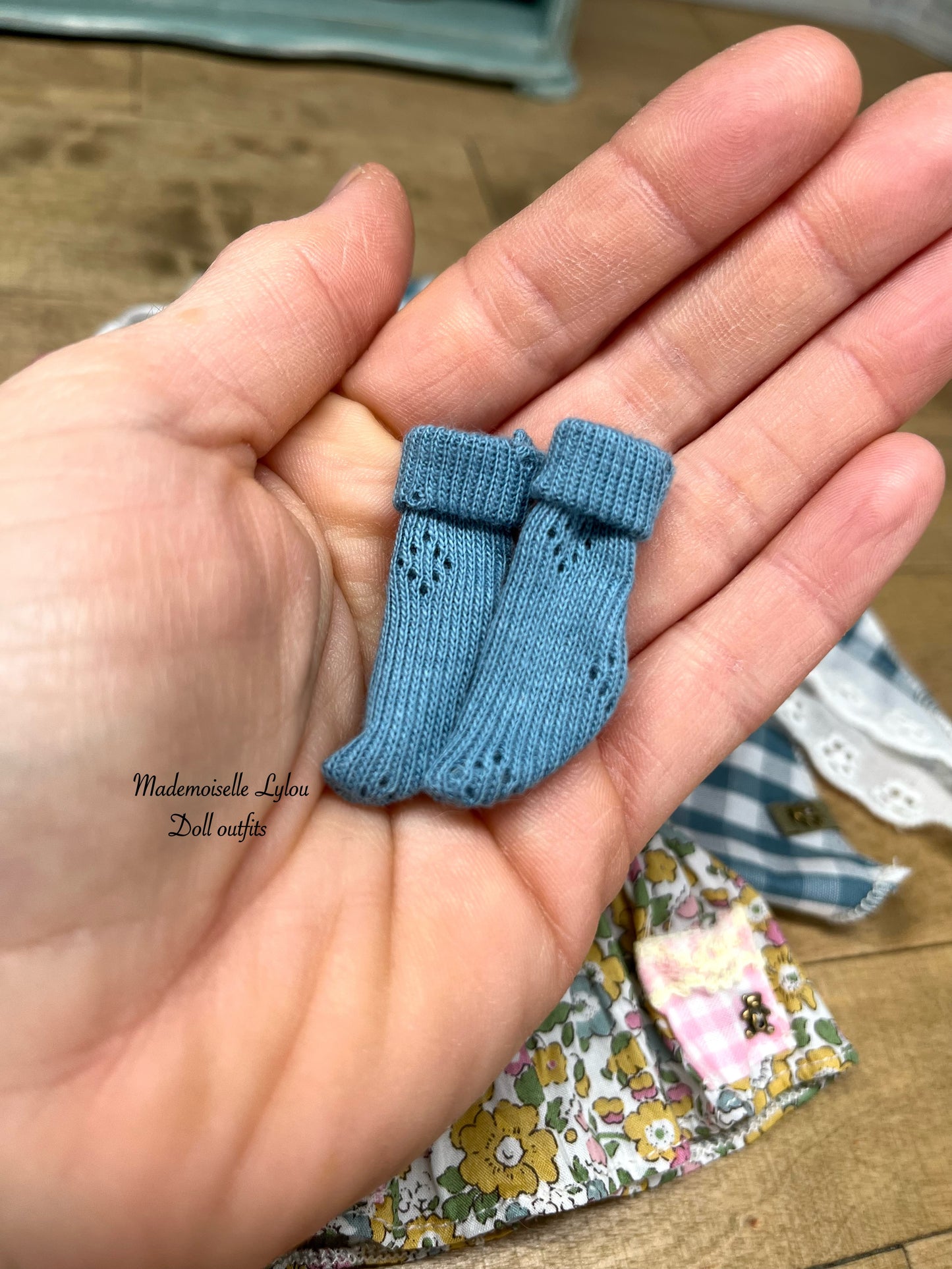 Handmade clothes for Blythe collectible dolls