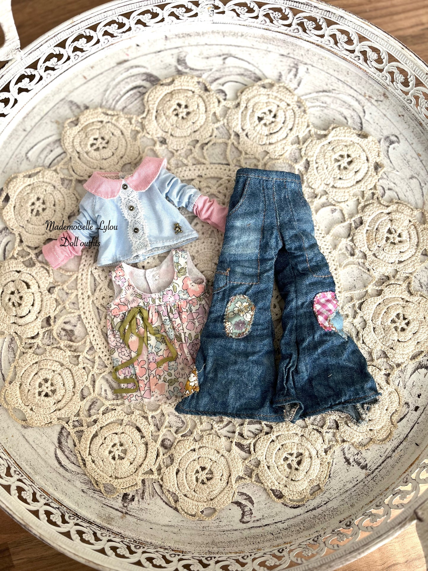 Conjunto de ropa para muñecas Blythe.