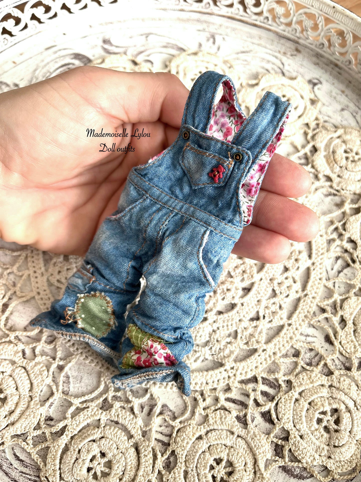 Ensemble vêtements pour poupées Blythe