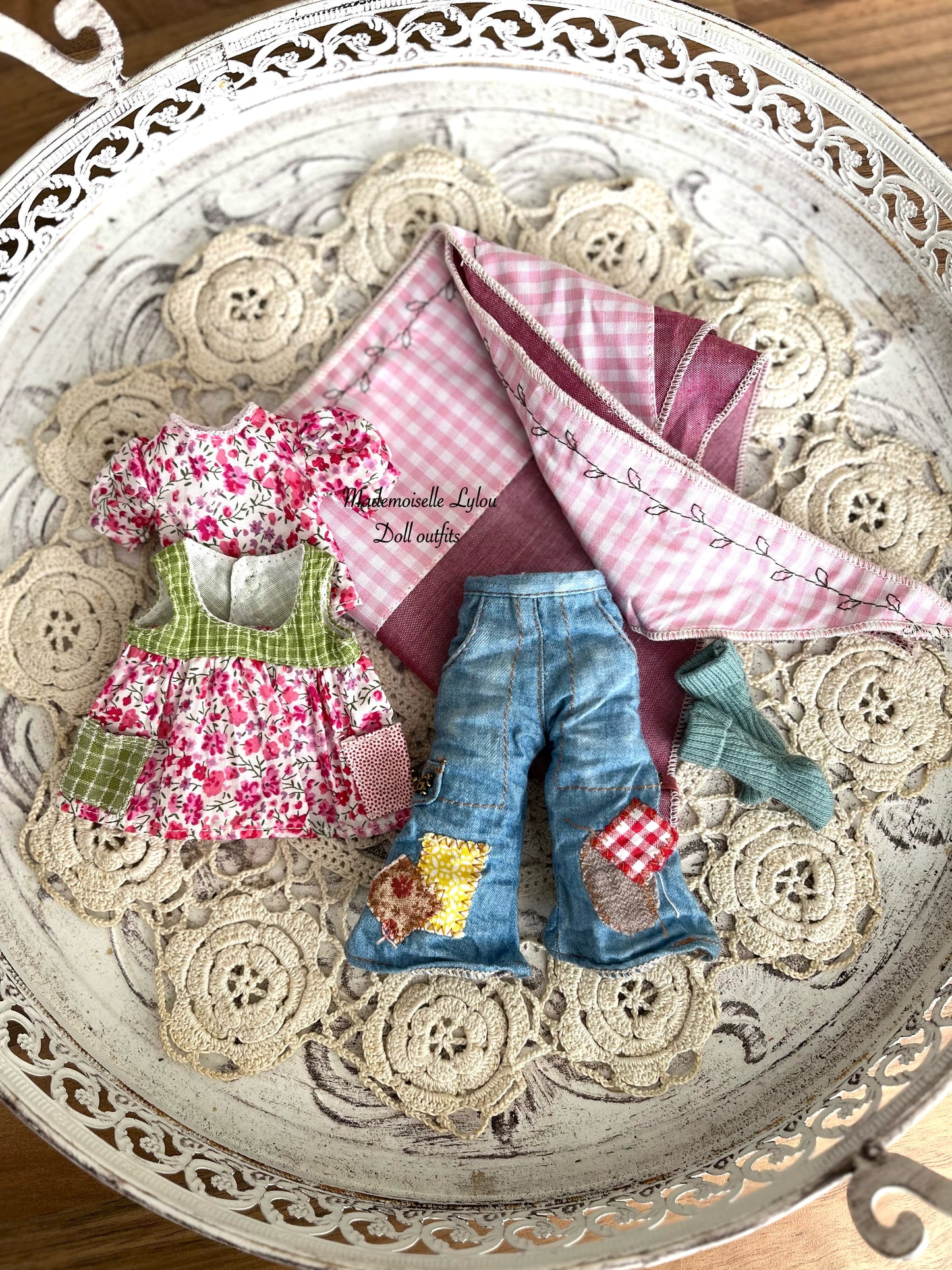 Ensemble vêtements pour poupées Blythe