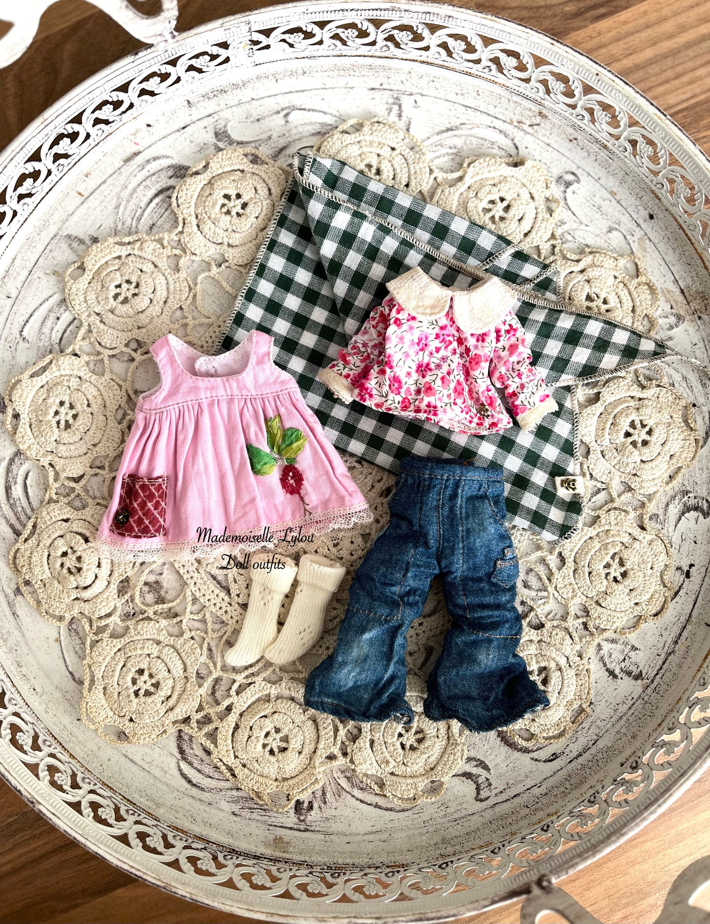 Conjunto de ropa para muñecas Blythe.