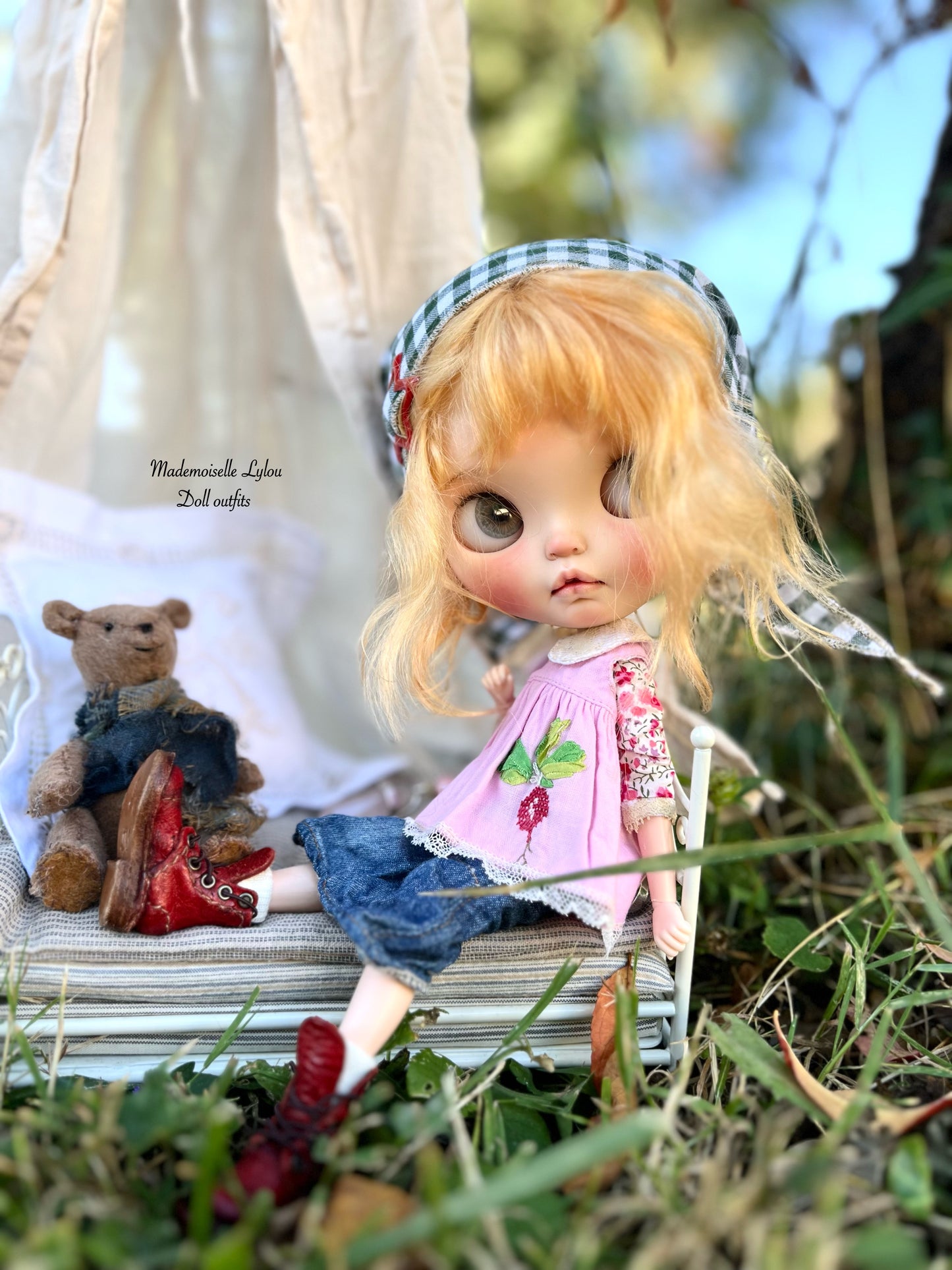 Conjunto de ropa para muñecas Blythe.