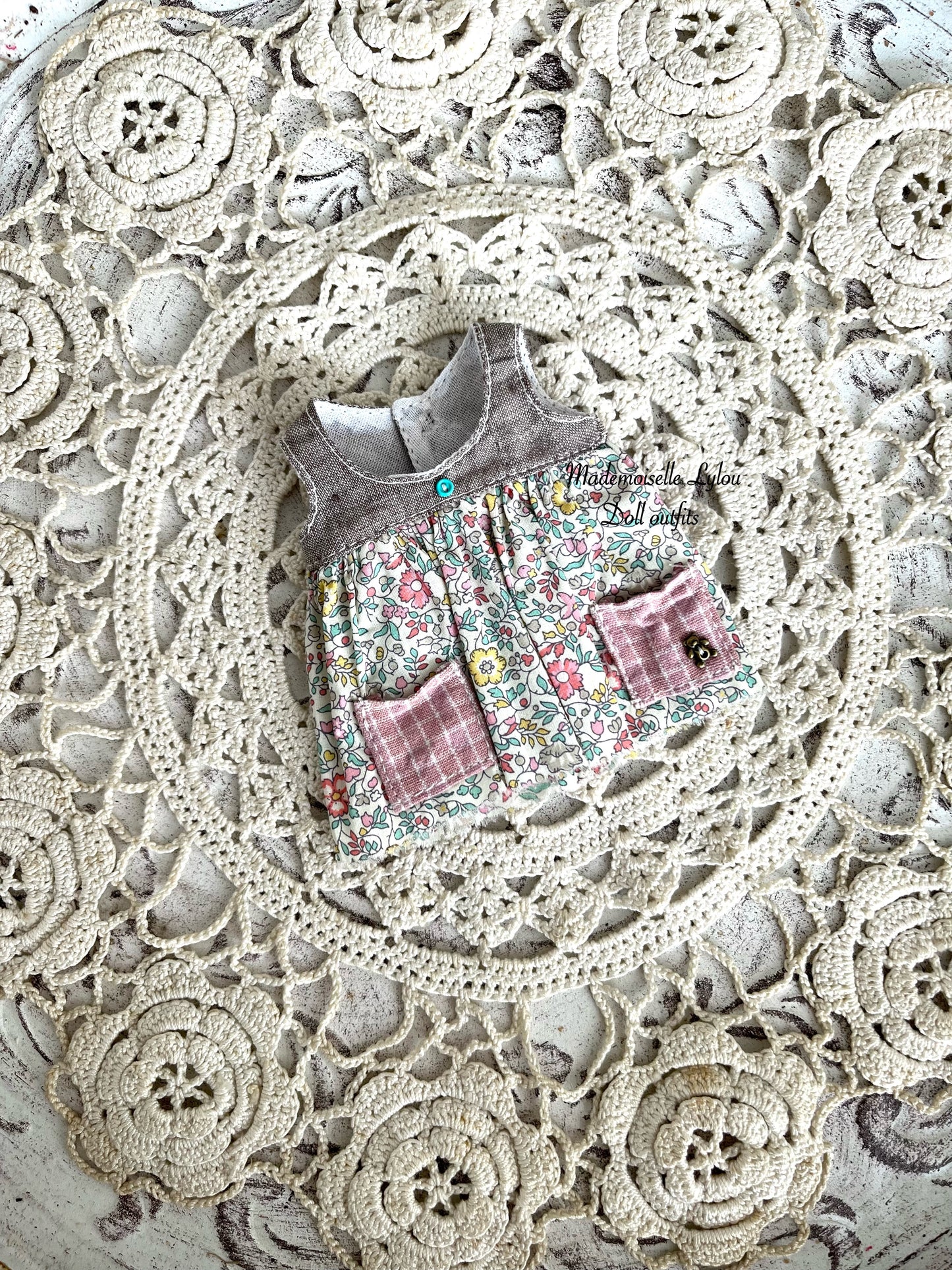 Ensemble vêtements pour poupées Blythe