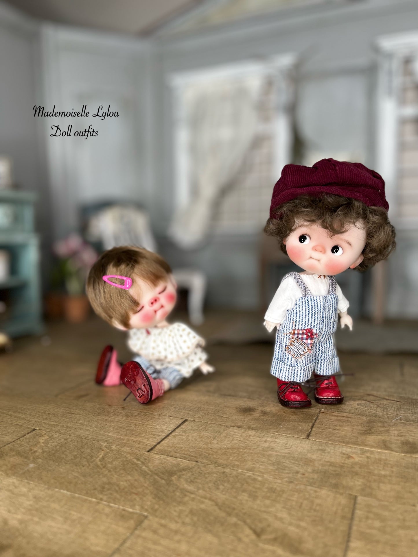 Clothing sets for OB11 dolls