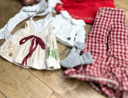 Vêtements artisanaux pour poupées de collection Blythe