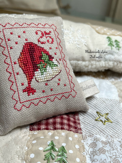 Juego de cama de patchwork para muñecas coleccionables - Hecho a mano