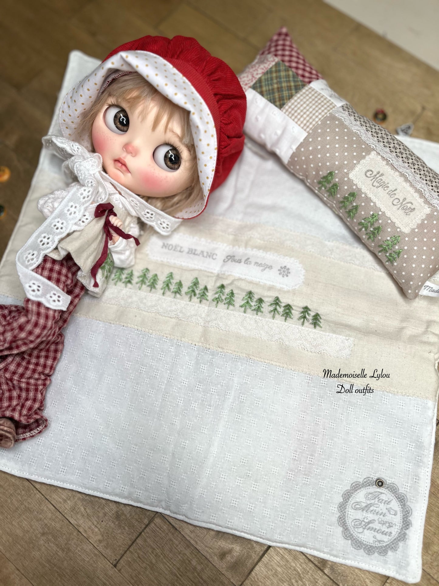 Ensemble de lit patchwork pour poupées de collection - Confection artisanale