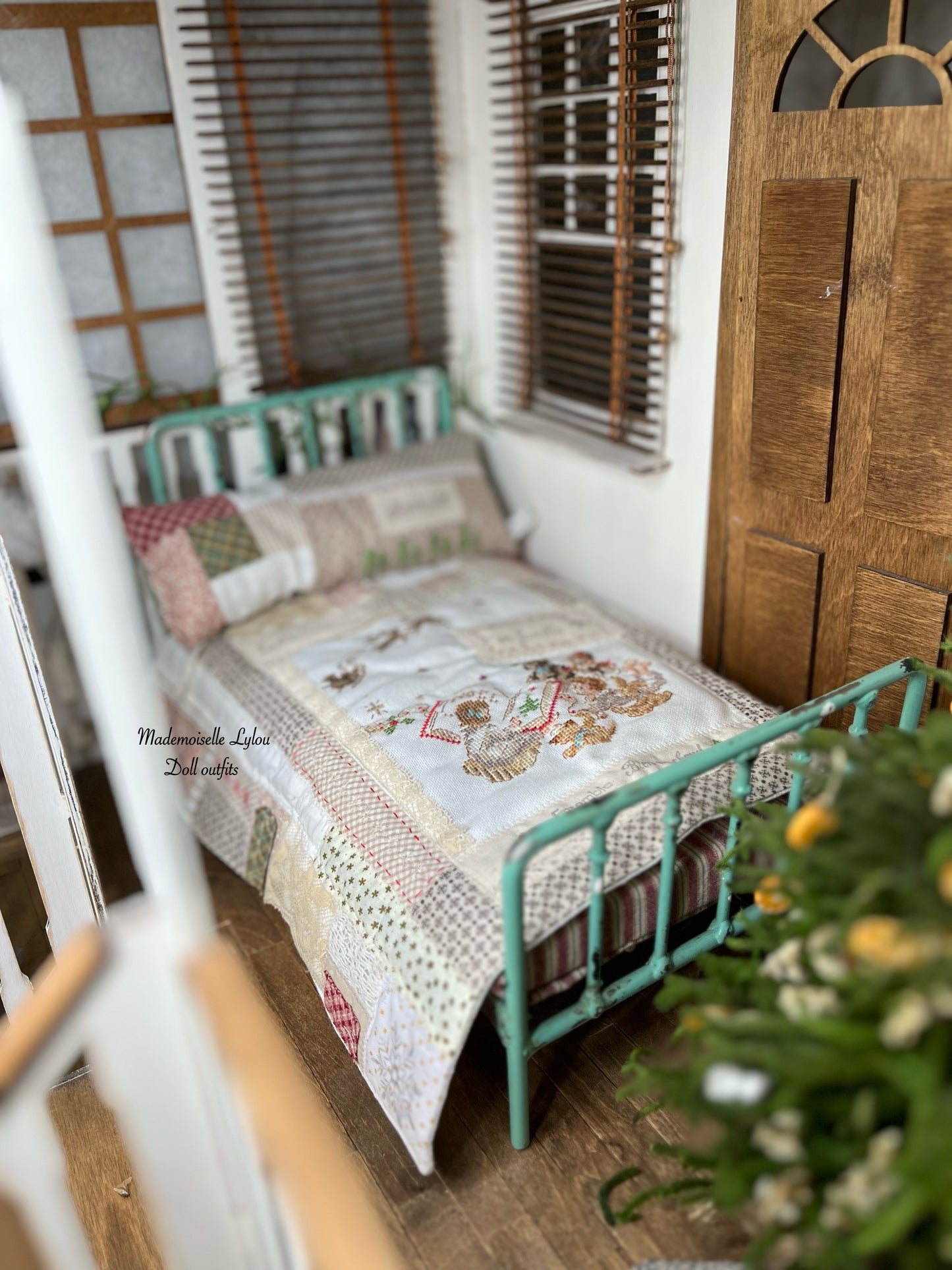 Ensemble de lit patchwork pour poupées de collection - Confection artisanale