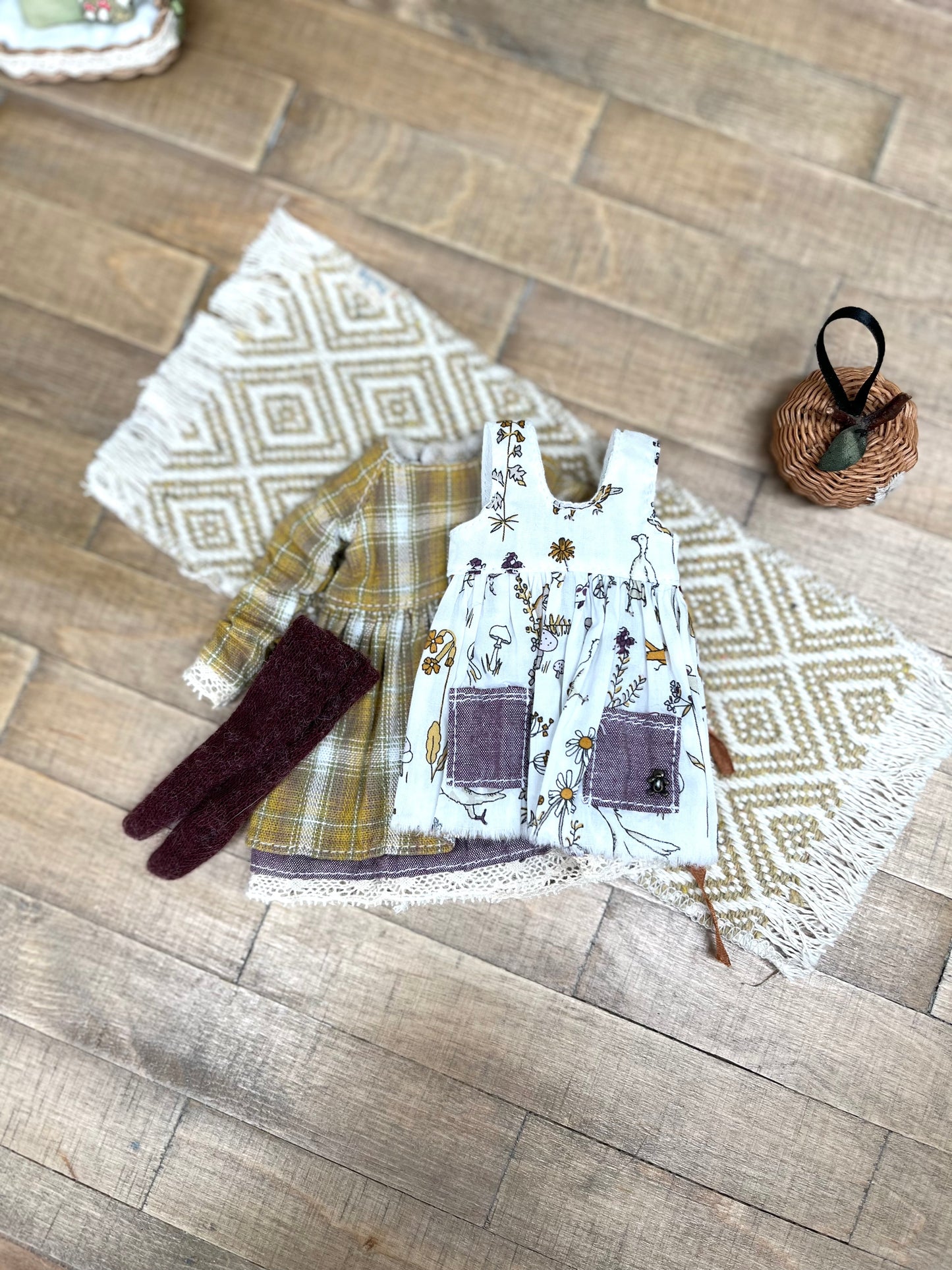 Vêtements artisanaux pour poupées de collection BLYTHE / bjd ROU