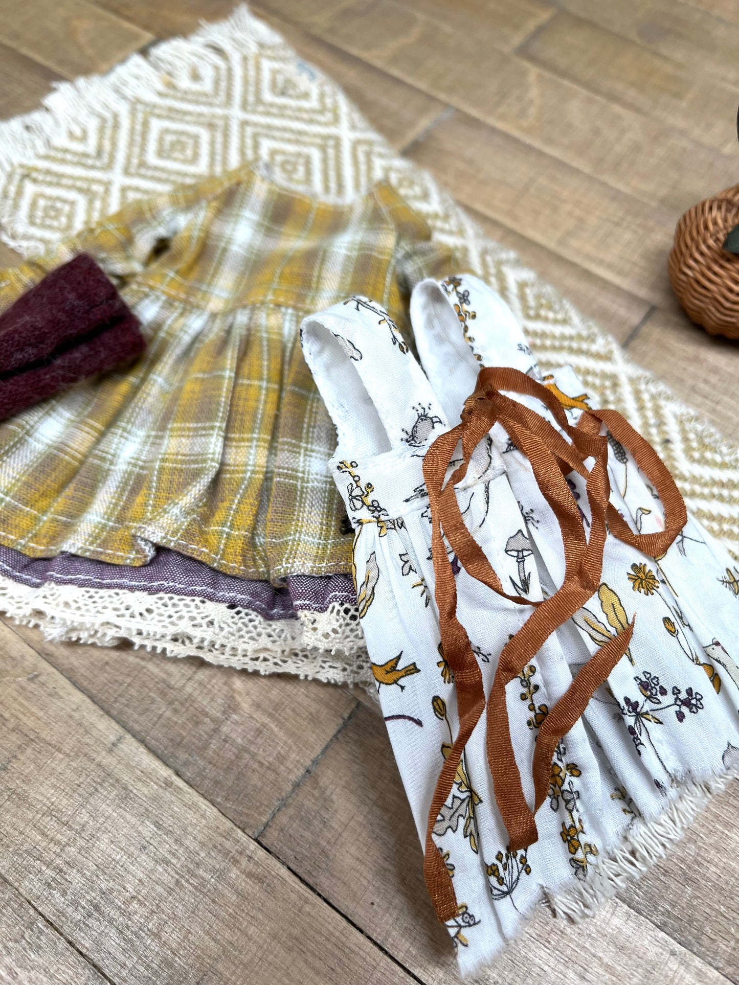 Vêtements artisanaux pour poupées de collection BLYTHE / bjd ROU