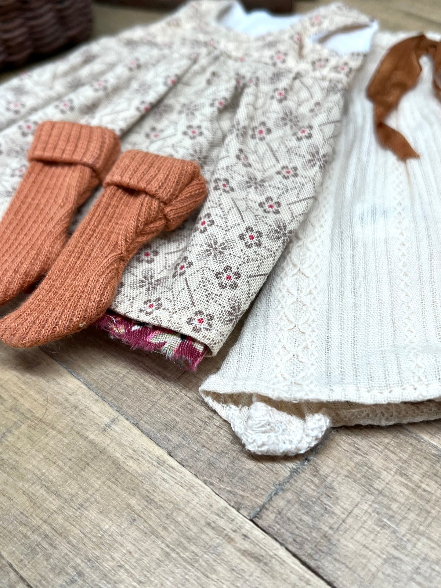 Vêtements artisanaux pour poupées de collection BLYTHE / bjd ROU