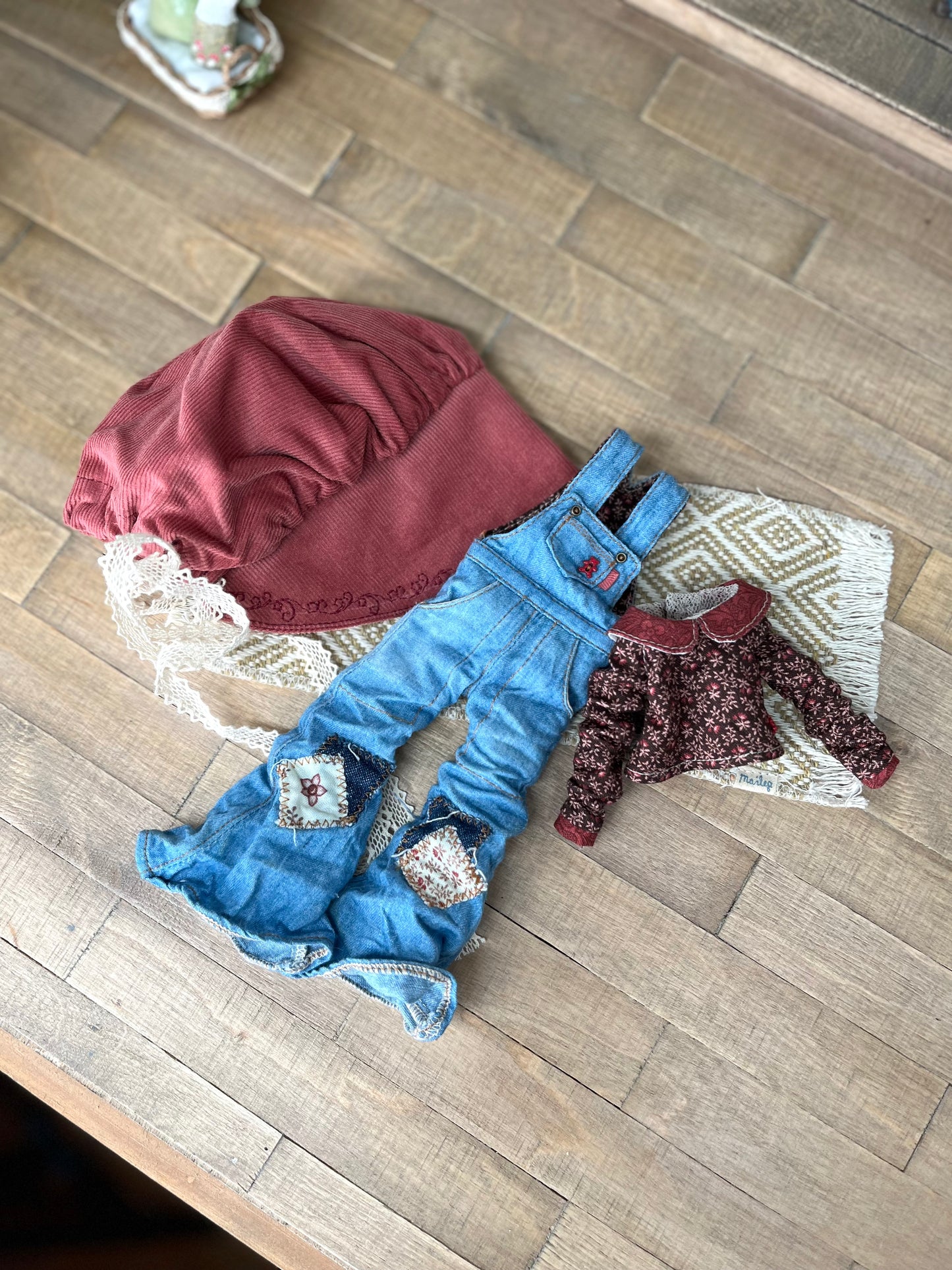 Vêtements artisanaux pour poupées de collection Blythe