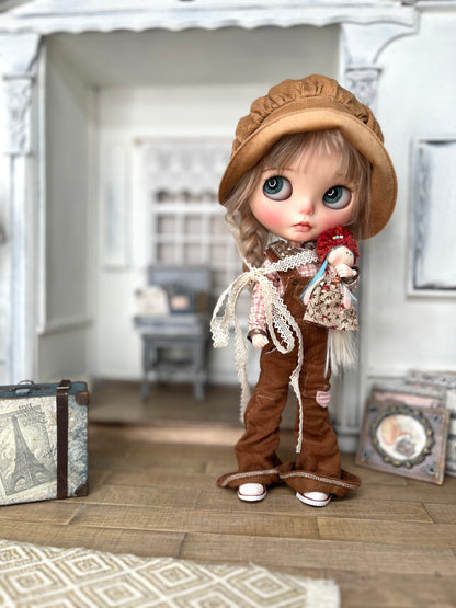 Vêtements artisanaux pour poupées de collection Blythe