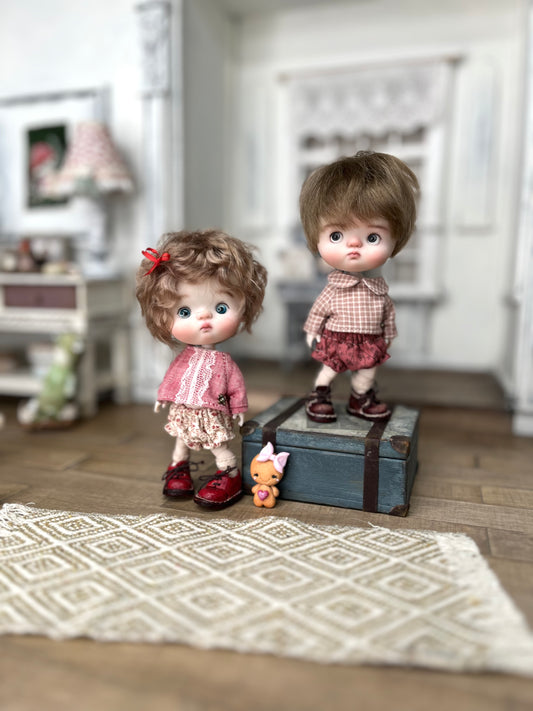 Handmade clothes for collectible dolls OB11