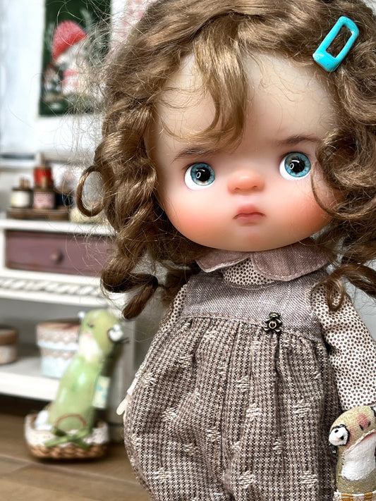 Vêtements artisanaux pour poupées de collection Mini Qbaby