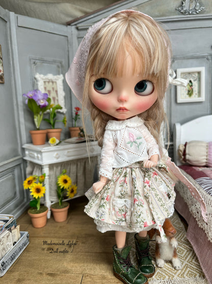Handmade clothes for Blythe collectible dolls