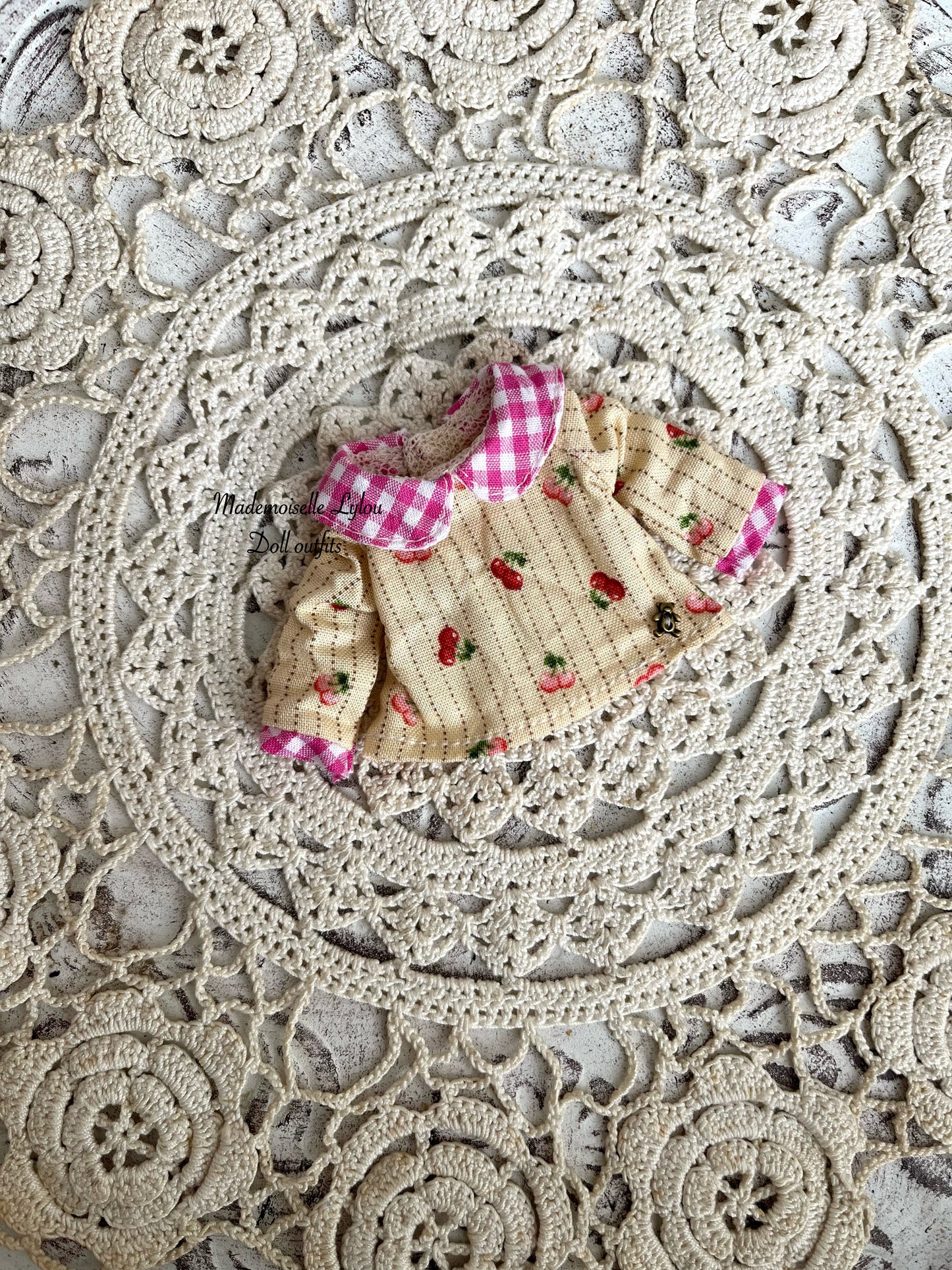 Conjunto de ropa para muñecas Blythe.