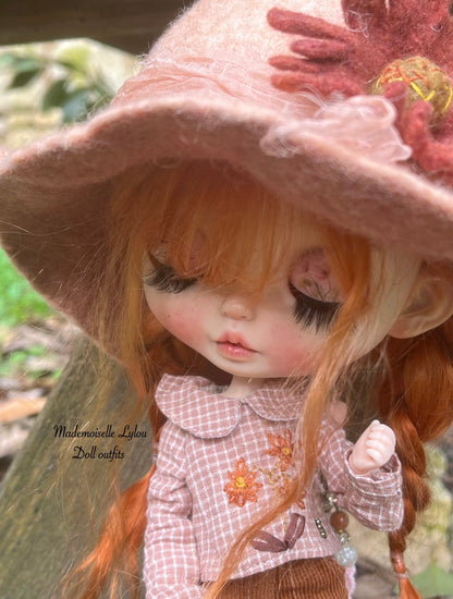 Collaboration avec Playfromyourheart - Ensemble vêtements pour poupées Blythe - Zinnia marron -